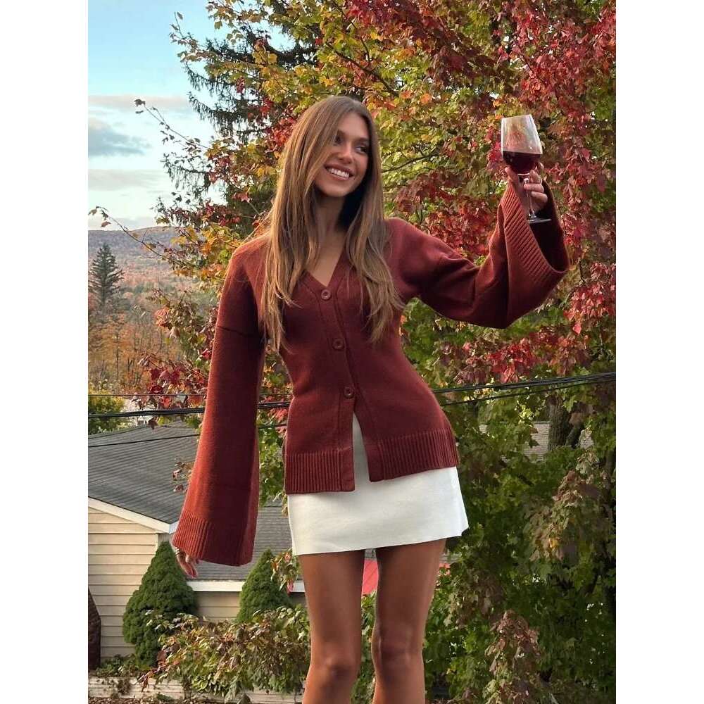 2024 Elagant Solid V Neck Knitted Cardigan Women Chic Single Breasted Long Pagoda Sleeve Sweater Autumn Lady High Street Jumper
