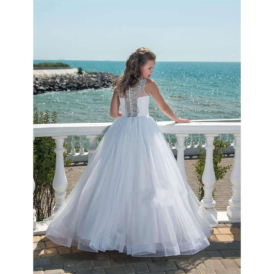 Bg Wer Girls Dresses 2022 Crystals Rhies Sweep Train White Tulle First Communion Dress For Little Girl Jewel Necke 0509
