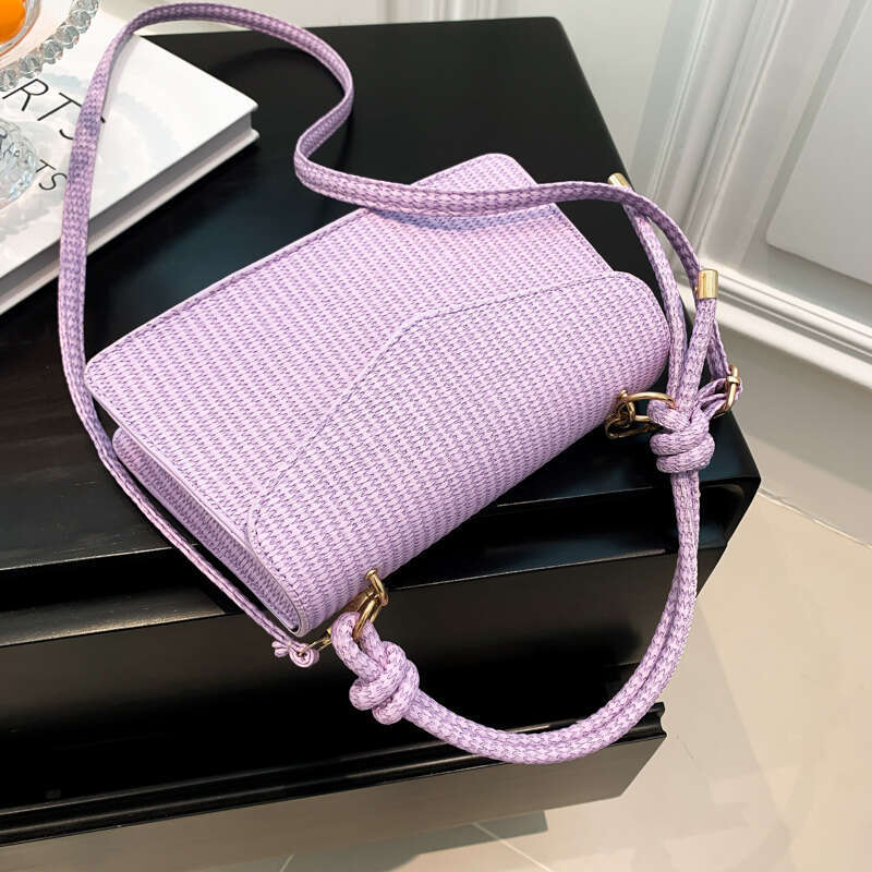 Minimalist Small Square for Women Summer New Fashionable Solid Color Shoulder Casual Handbag Retro Crossbody Bag
