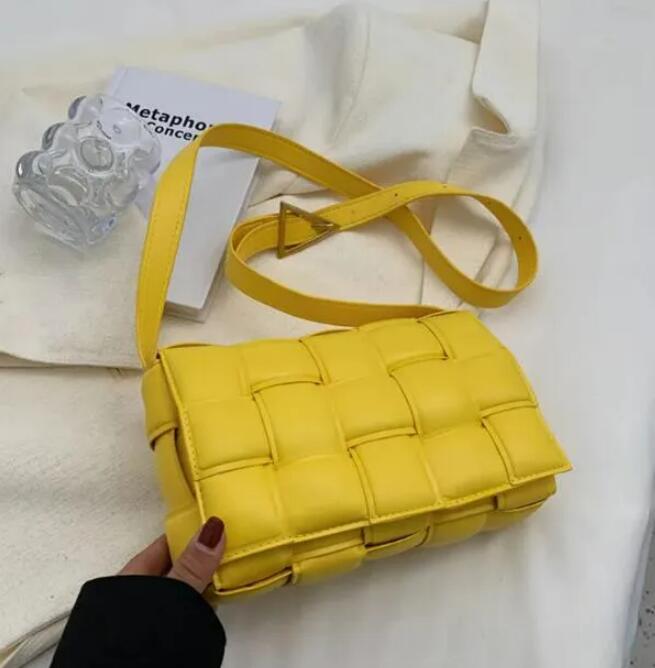 2024Designer Shoulder Crossbody Bag Woven Bag Men Camera Purse Leather Flap Cross Body Bags Women Luxury Handbag Patchwork Color chest pack purse