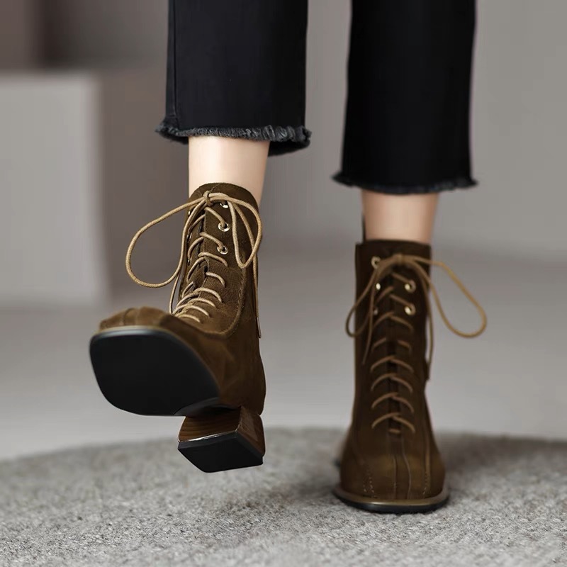 Women Fashion Boots:Lace Up Martin Boots Winter New Trendy Retro Style Versatile Square Toe High Heel,Black/Green,Free shipping