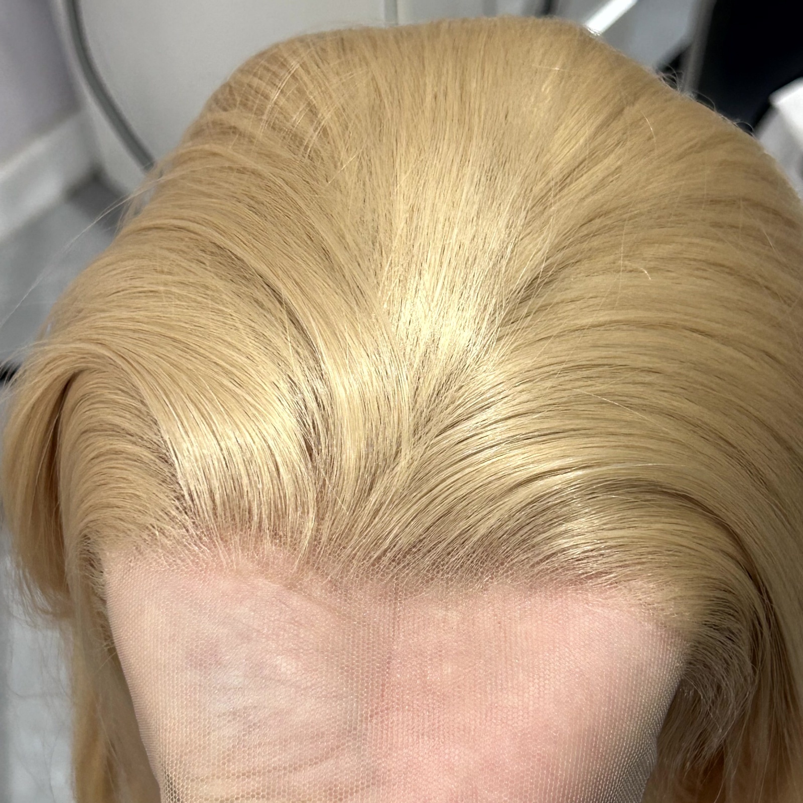 Long Natural Wavy Synthetic Lace Front Wig Layered Platinum Colored Hair 13X4 Frontal Honey Blonde Wigs for Women