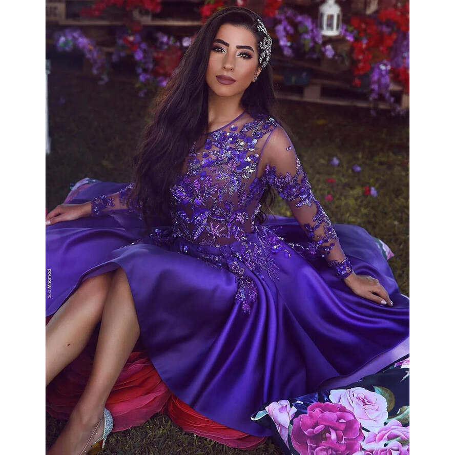 Short Tail Homecoming Dresses Vintage Long Sleeve A E Sheer Neck Applique Beaded Dress Prom Gowns 0521