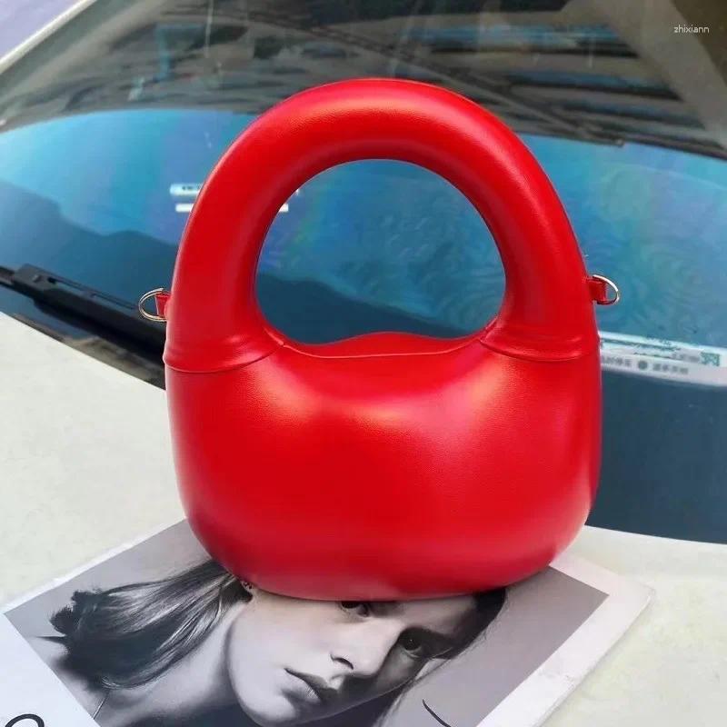 Drawstring 2025 Fashion High Quality Metal Chain Magnetic Buckle Handbag Mini Pea Box Bag Denim Canvas Clip Dumpgs Crescent zhanyishengli