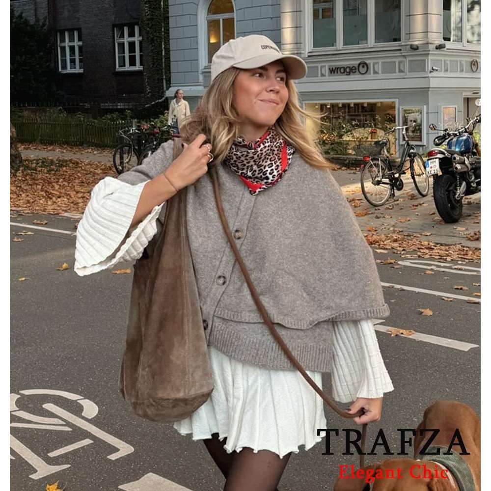 TRAFZA Elegant Women Knitted Buttons Layered Decoration Cape New 2024 Spring Fall Vintage Casual Sweater
