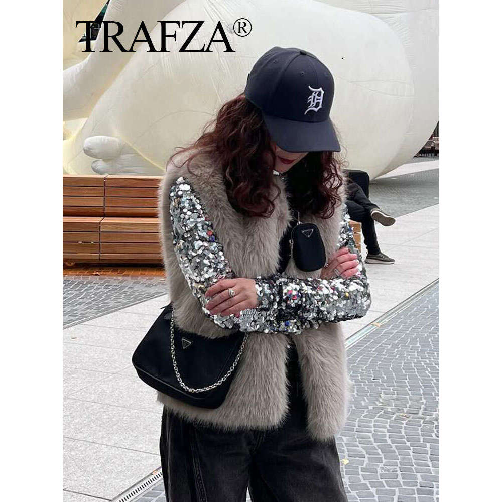 TRAFZA Faux Fur Vests For Women 2024 New Fashion Fluffy Sleeveless Jackets Female Vest Loose Winter Warm Streetwear Waiscoat Top