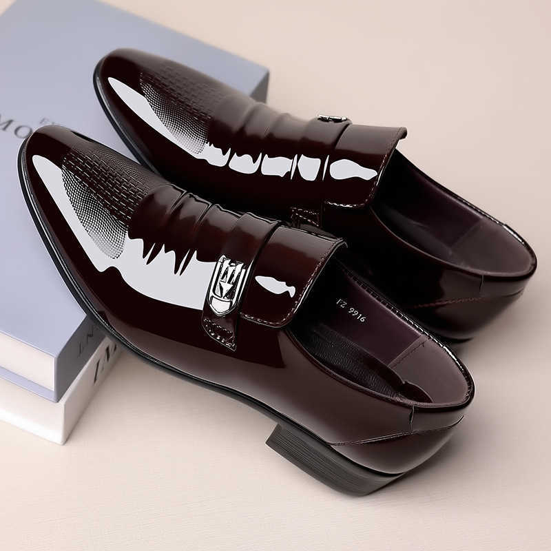 Men Dress Shoes Leather Shoes Mens New Business Suit Leisure Spring Autumn Breathable Mens British Korean Pointed Bridegroom Wedding Shoes 241009