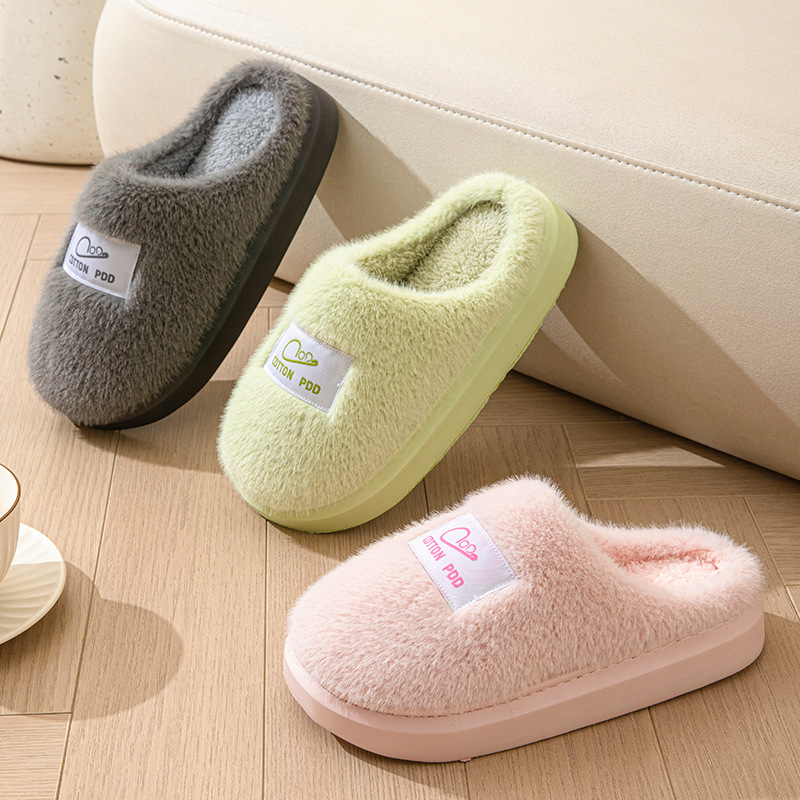 2024 New Winter Outdoor Couple NEW hot Indoor Home Non slip Thick Bottom Warm Fury Cotton Slippers for Women