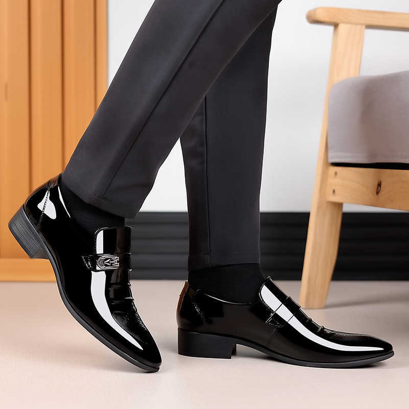 Men Dress Shoes Leather Shoes Mens New Business Suit Leisure Spring Autumn Breathable Mens British Korean Pointed Bridegroom Wedding Shoes 241009