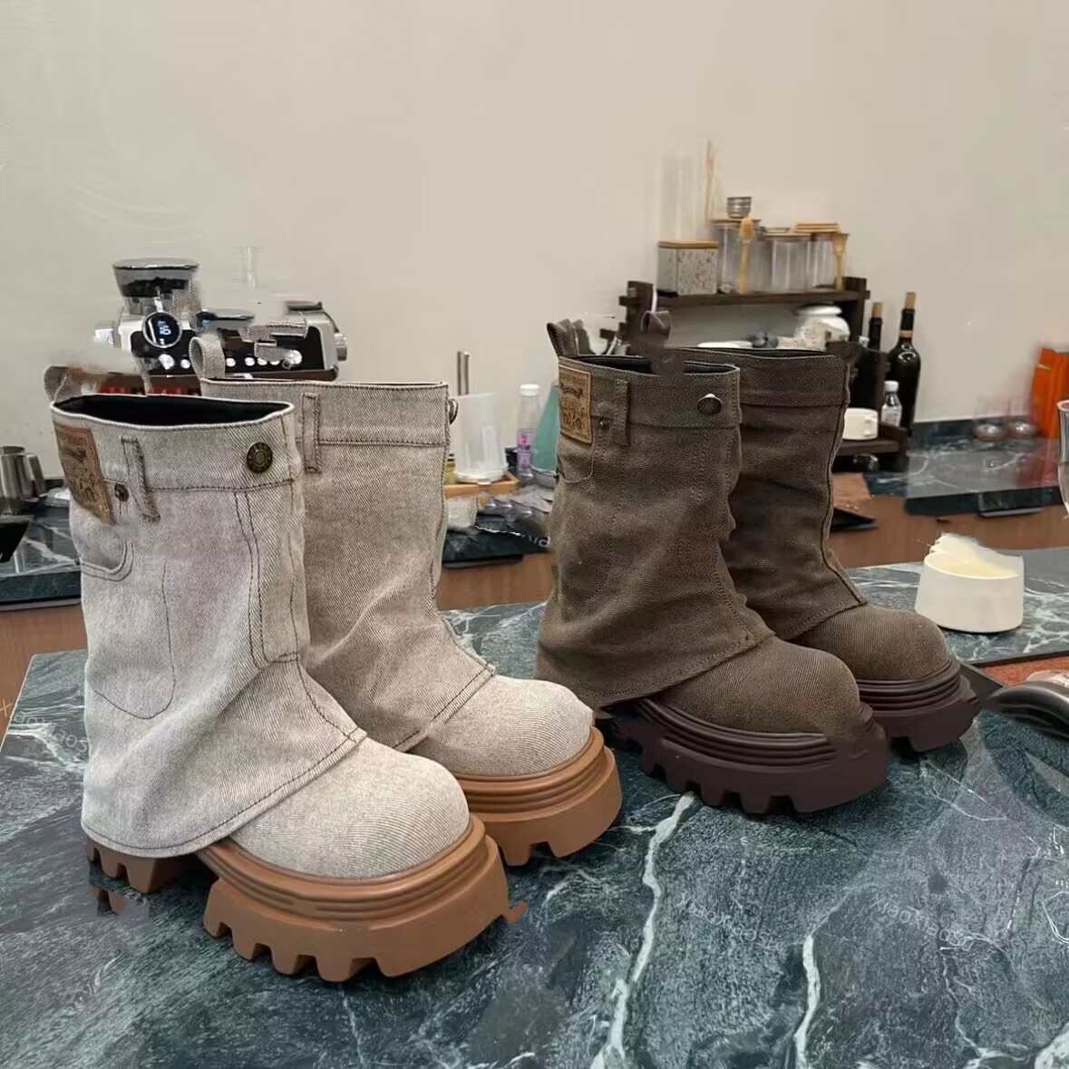 Women Fashion Boots:Niche Design Korean Version Versatile Short Martin Boots Thick Sole Winter Trendy Wear,Grey/Beige,Free shipping