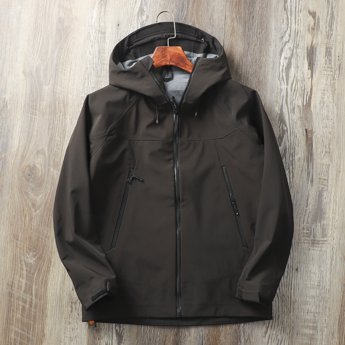 2024 new designer's same rocket main push cabinet 3K+outdoor windproof and waterproof hooded soft shell assault suit