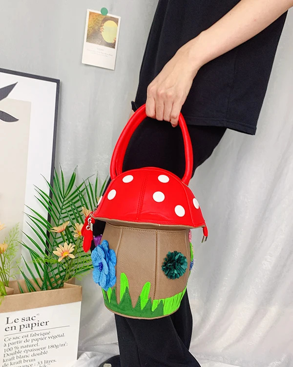 Creative Mushroom Shape Handbags for Women Fashion Purses Cartoon Shoulder Bag Female Crossbody Bags Bucket Bag 241025