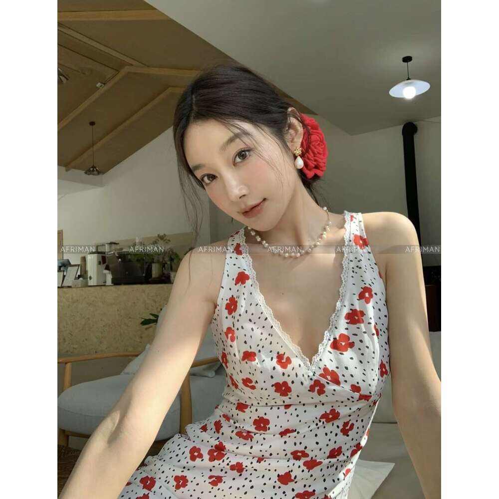 Women New French Style 100% Silk Saffron Print Lace Patchwork V Neck Sleeveless Slim Fit Seaside Vacation Dress
