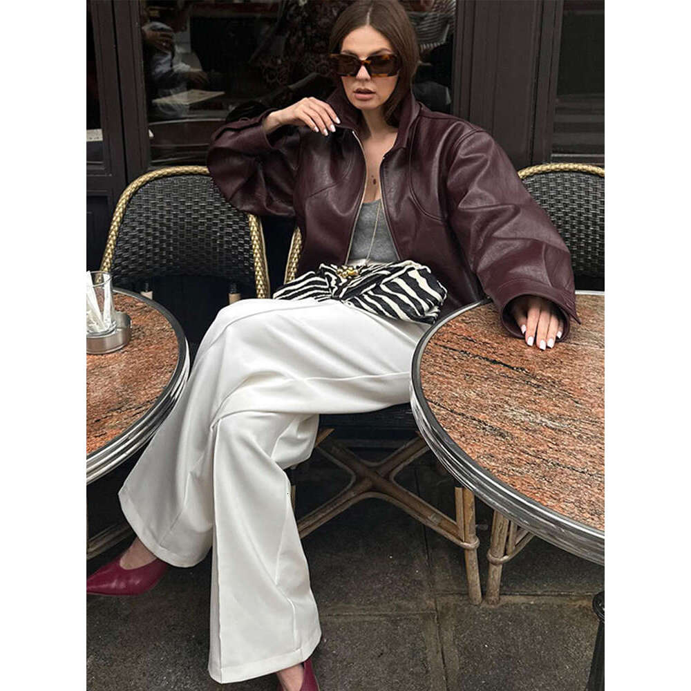 Vintage Leather Bomber Women Jacket O-Neck Zipper Pockets Female Coat 2024 Autumn Winter Fashion Long Sleeve Crop Lady Outwears