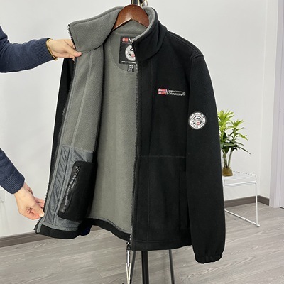 2024 New Designer Norwegian Plush Warm Wool Jacket Double Layer Cotton Thick Jacket Anti Cold Stand Collar Multi Pocket Large