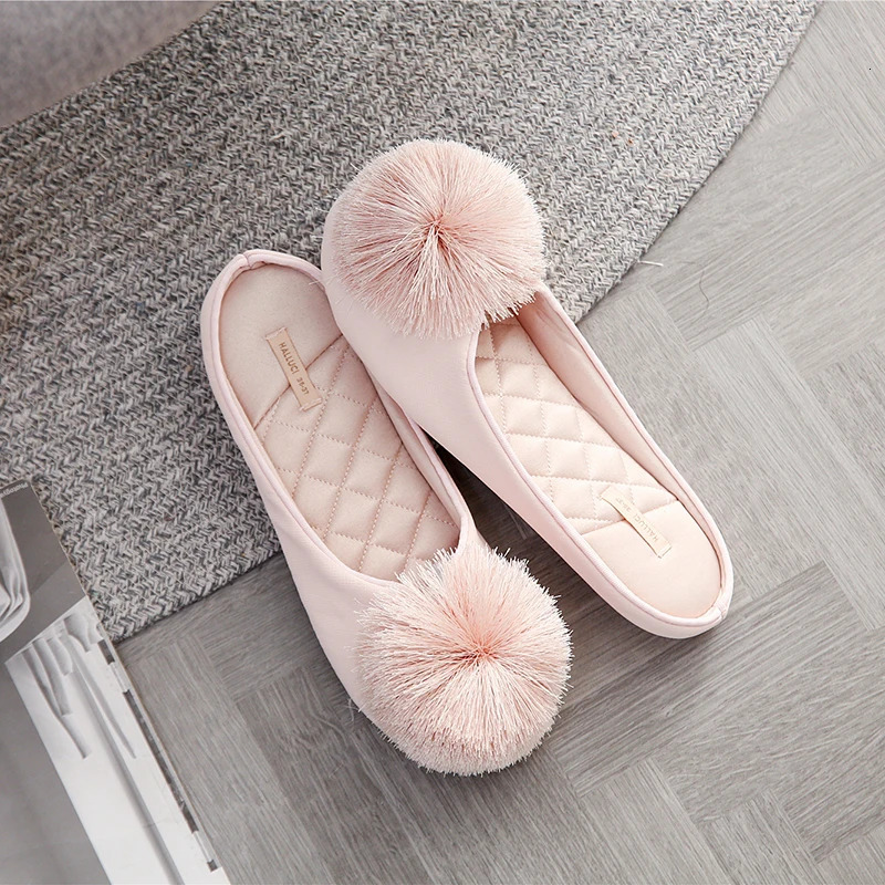 RedPinkGray Style At Home Slippers Indoor Winter Slippers Adult Women Soft Slipper Lovers Winter House Gilr Shoes 241025