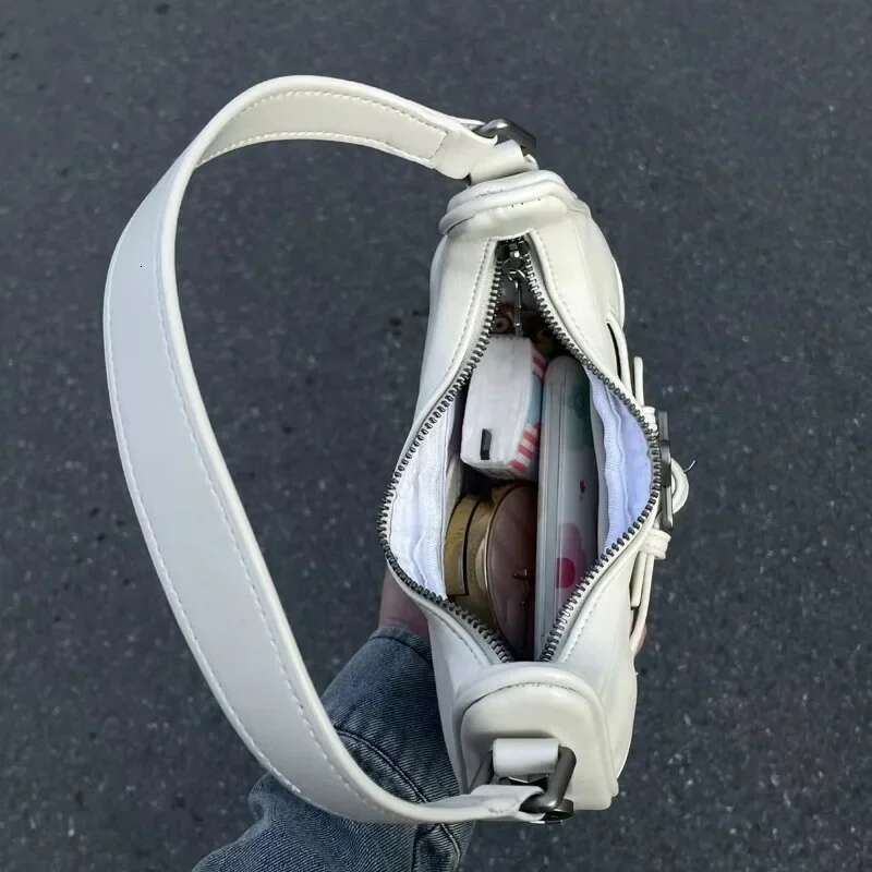 Vintage Korean Casual Cute White Star Shoulder Underarm Tote Bag Ladies Sg Bags Leather Zip Purses Handbags Women