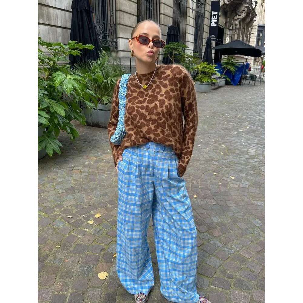 Women Vintage Leopard Print Knitted Pullover Chic Round Neck Long Sleeved Loose Short Sweaters 2024 Autumn New Lady Knitwear