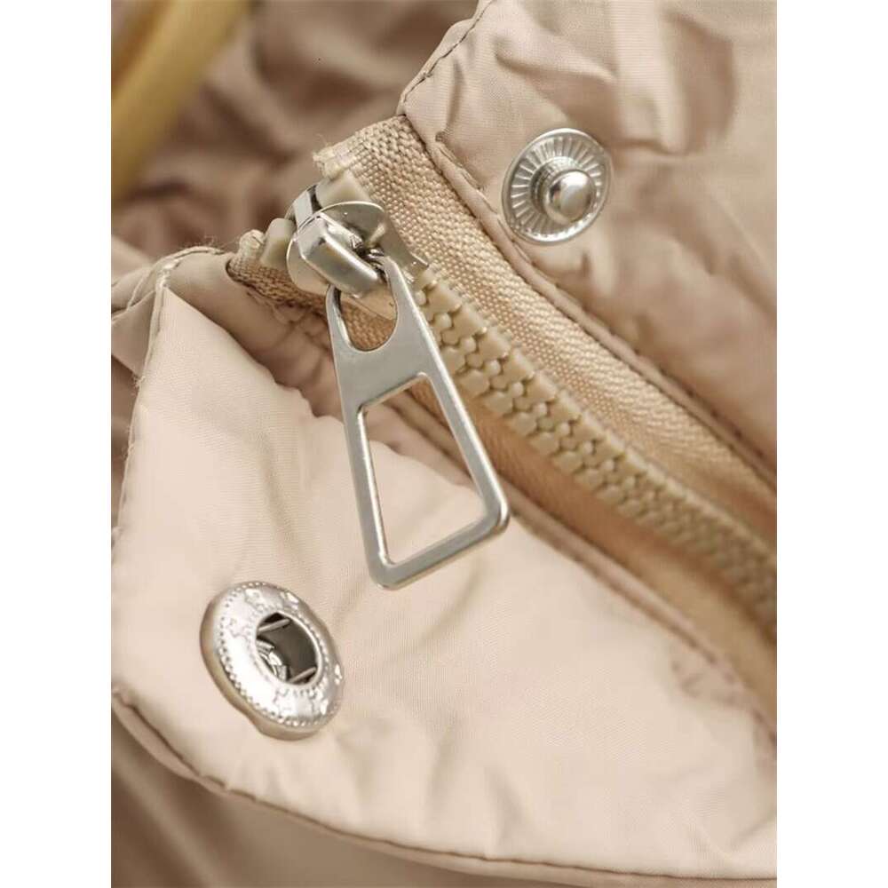 TRAFZA Women Fall Winter Padding Five-Color Horn Buttons Zipper New 2024 Fashion Energetic Simple Long Coat
