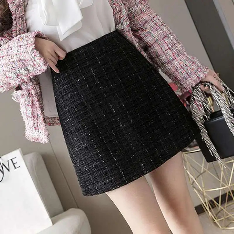 Korean Fashion Autumn/Winter Wool Womens Solid Zipper Bright Silk Simple and Unique High Waist Short A-line Hip Packaging Skiing 241028