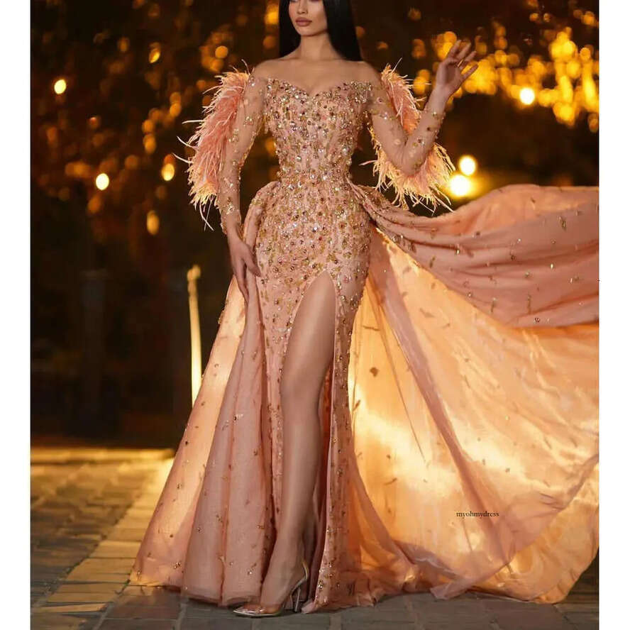 Sparkly Mermaid Prom Dresses Long Sleeves V Neck Appliques Sequins Dias Or Length Beaded Side Slit Lace Train Evening Dress Bridal Gowns Plus Size Cus