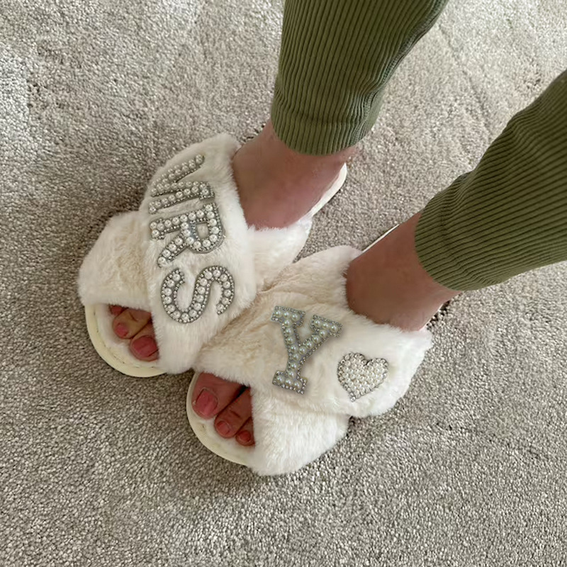 Women Slippers Fur Sequins Sandals Women Comfortable Breathable Flip Flops Slides Slip On Sandals