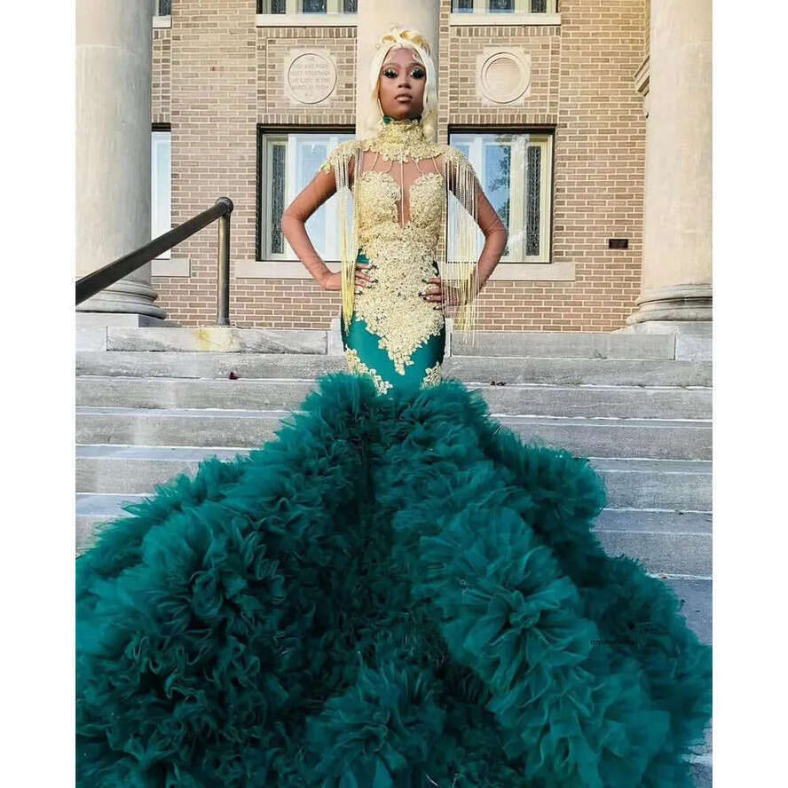 Green Mermaid Prom Dress 2024 Beads Appliques Dia Tassel Ruffles Formal Party Evening Dresses Vestidos De Novia 0521