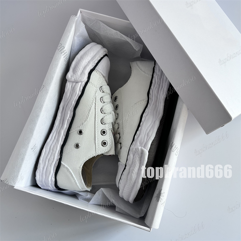 Designers chaussures en randonnée en cuir sneaker plat de jogging chaussures noir blanc courir toile chaussures toe casque