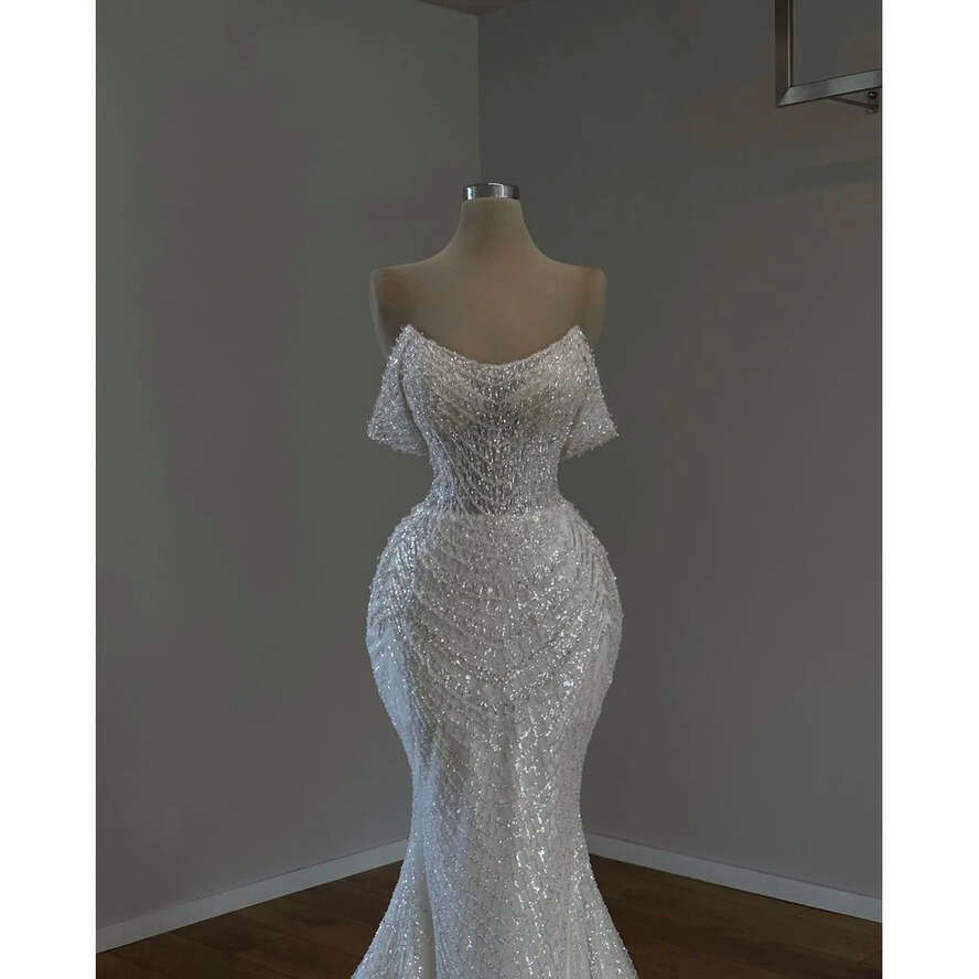 Sparkly Mermaid Prom Dresses Sleeveless V Neck Straps Appliques Sequins Beaded Or Length 3D Lace Hollow Evening Dress Bridal Gowns Plus Size Custom Ma