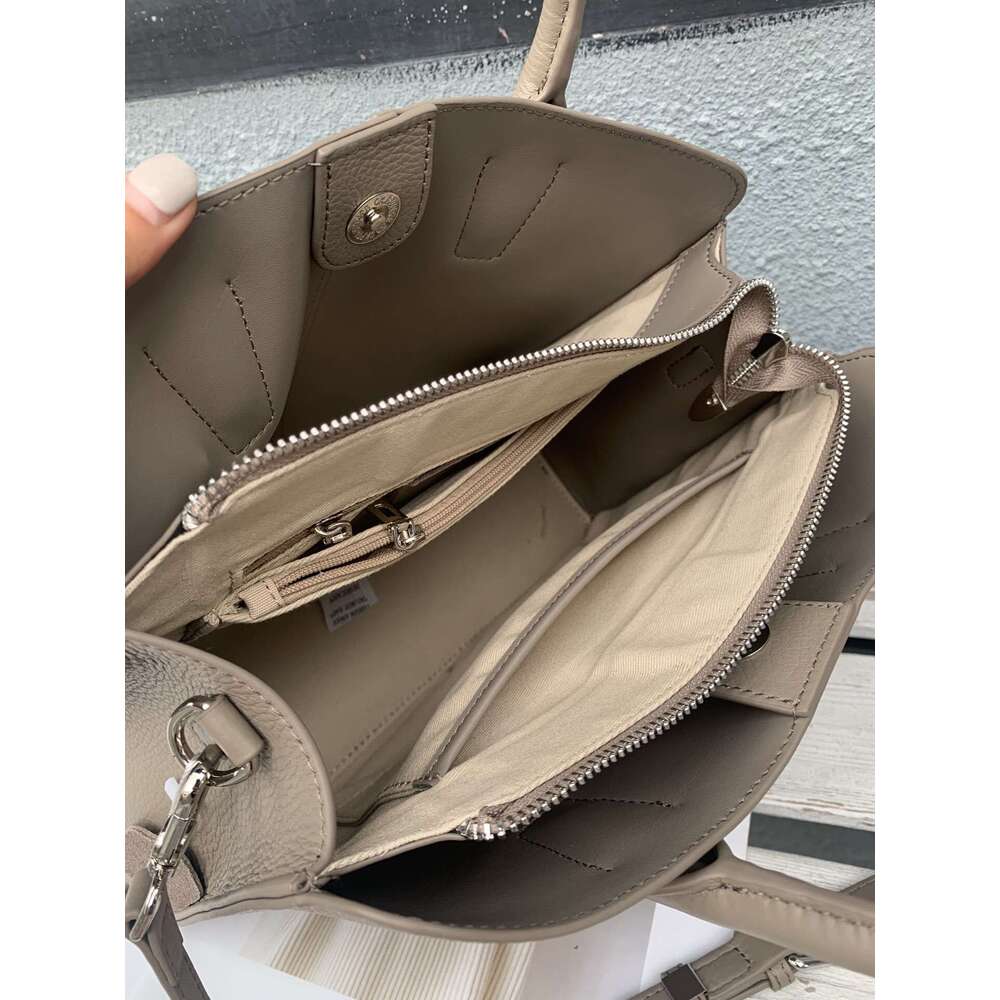 2024 New Stylish Large Capacity Cowskin Tote Coffee Kakhi Color First Layer Cow Leather Women Handbag All-Match Shoulder Bag