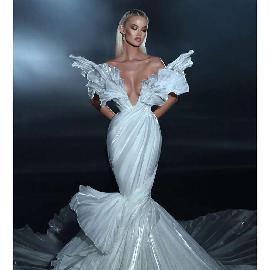 Prom Mermaid Dresses Sleeveless V Neck Appliques Sequins Beaded Or Length D Lace Satin Folds Zipper Evening Dress Bridal Gowns Plus Size Custom Made