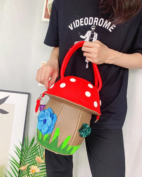 Creative Mushroom Shape Handbags for Women Fashion Purses Cartoon Shoulder Bag Female Crossbody Bags Bucket Bag 241025