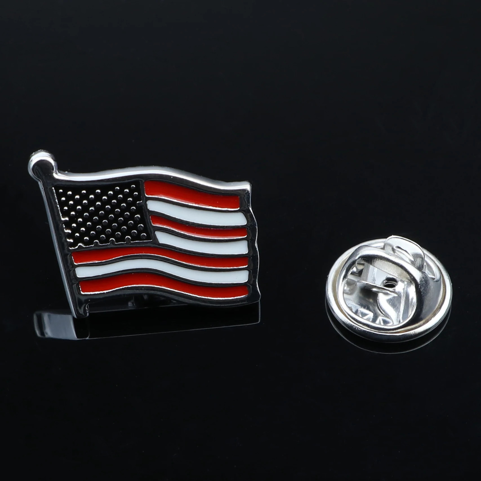 Mens Advanced Chic Brooch Rose National Flag Skull Pin Suit Shawl Lapel Pins Corsage Hat Shirt Collar Party Daily Accessory 241028