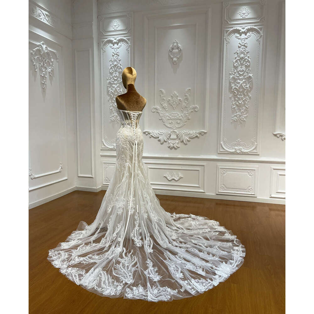 New Design Strapless Ivory color Lace Mermaid Wedding Dress
