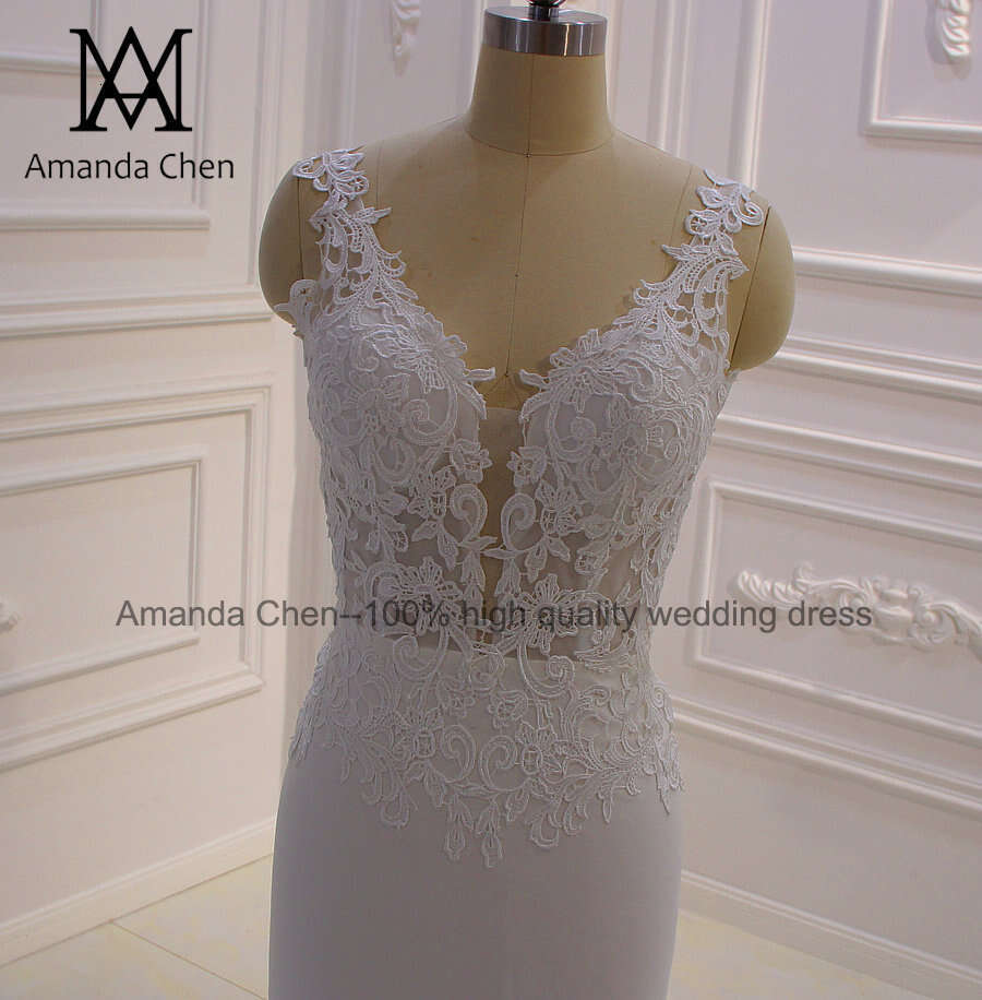 bride dress Simple Elegant Cap Sleeve Lace Appliques Keyhole Back Beach Wedding Dress