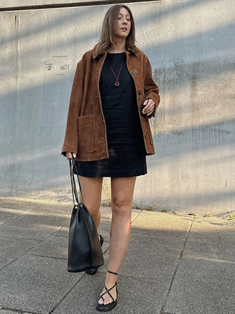 Brown single chest womens suede jacket casual lapel long sleeved womens short jacket autumn high street womens warm jacket 241025