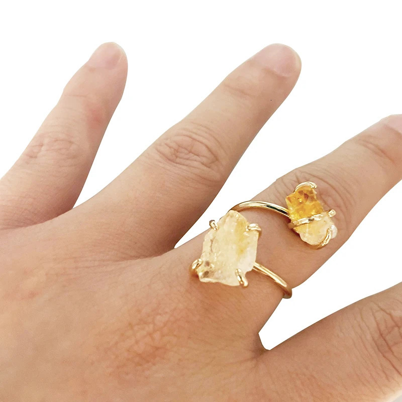Irregular Citrine Open Ring for Women Girls Claw Setting Goldcolor Boho Rough Natural Stone Finger Jewelry Resizable 241028