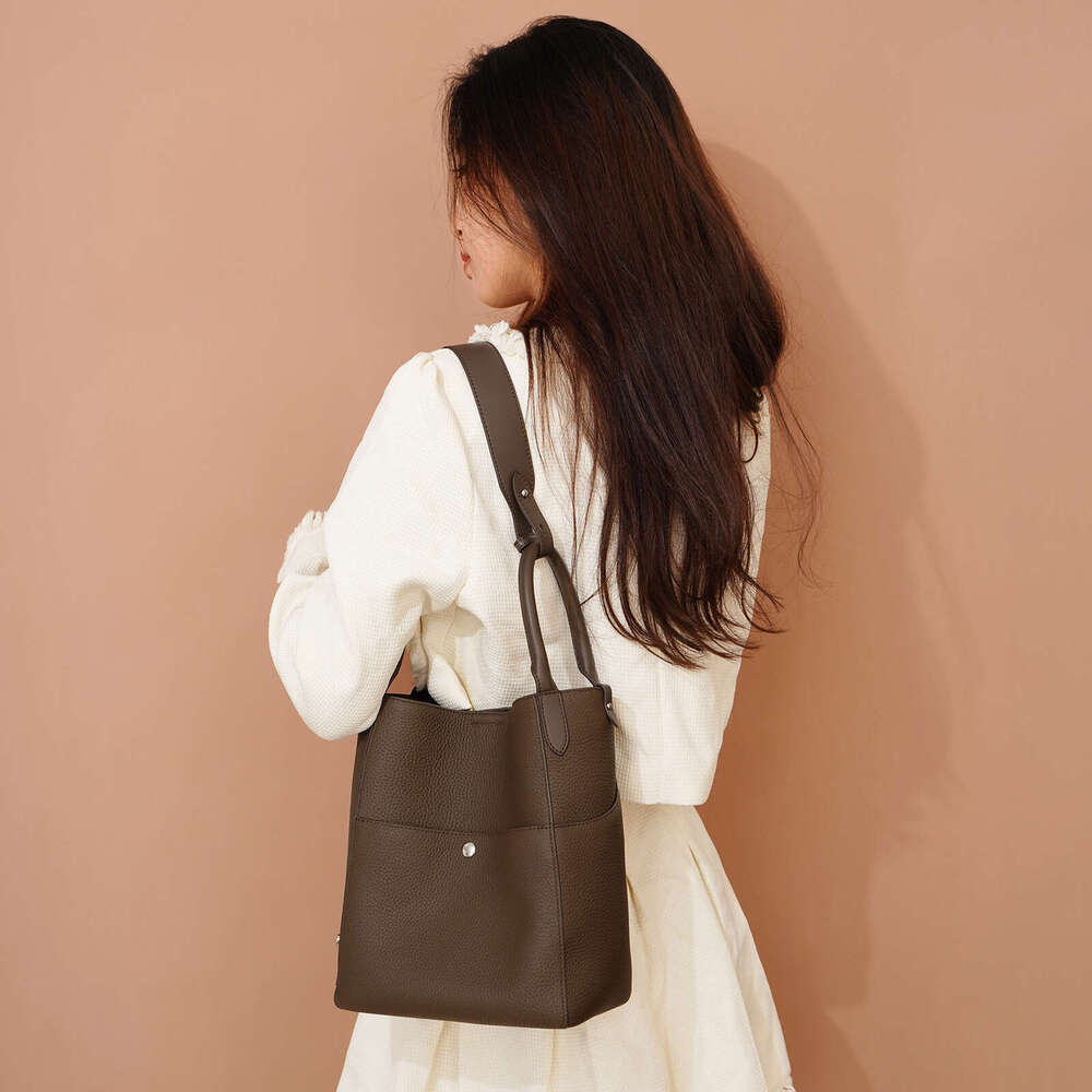 New Retro Open Pocket Design Coffee Solid Color Winter Bucket Tote 100% Soft Genuine Leather Women's Shoulder Bag Handbag
