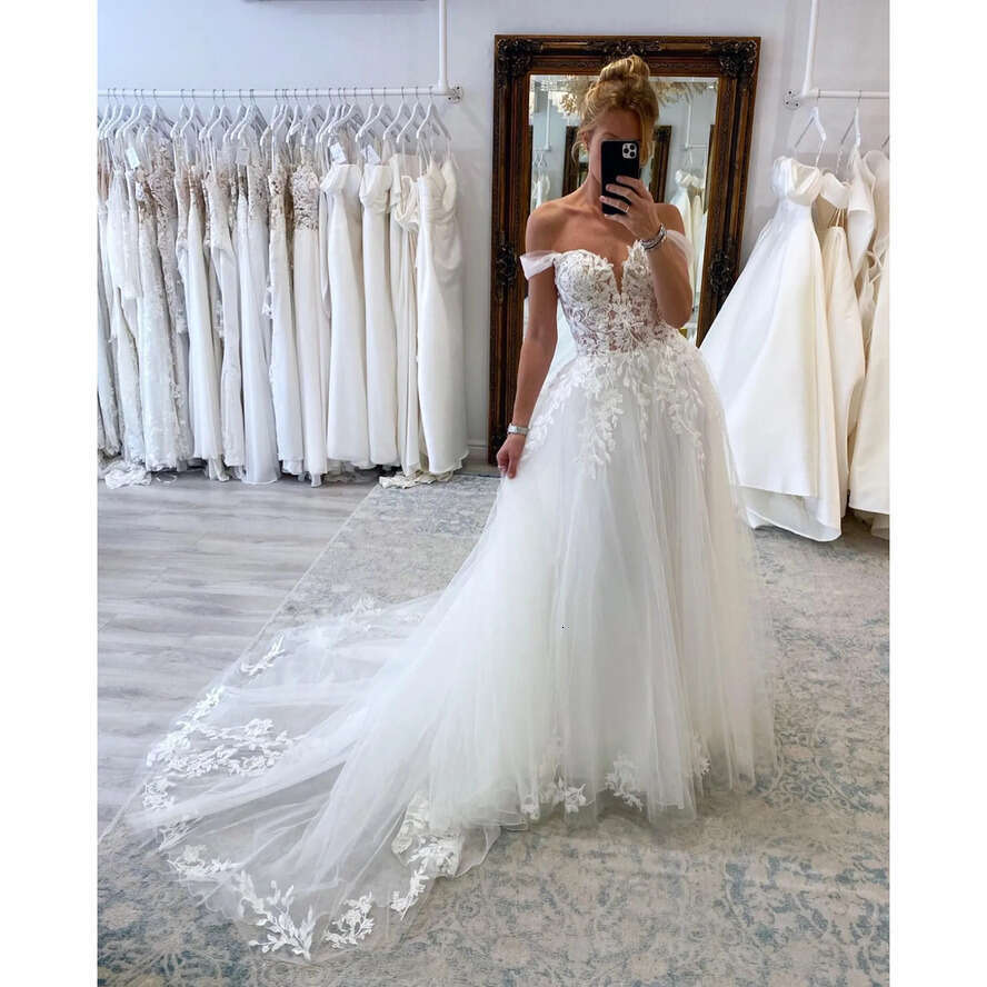 Lace Boho A E Dresses Off Shoulder Appliques Sweep Train Fashion Designer Wedding Bridal Gowns