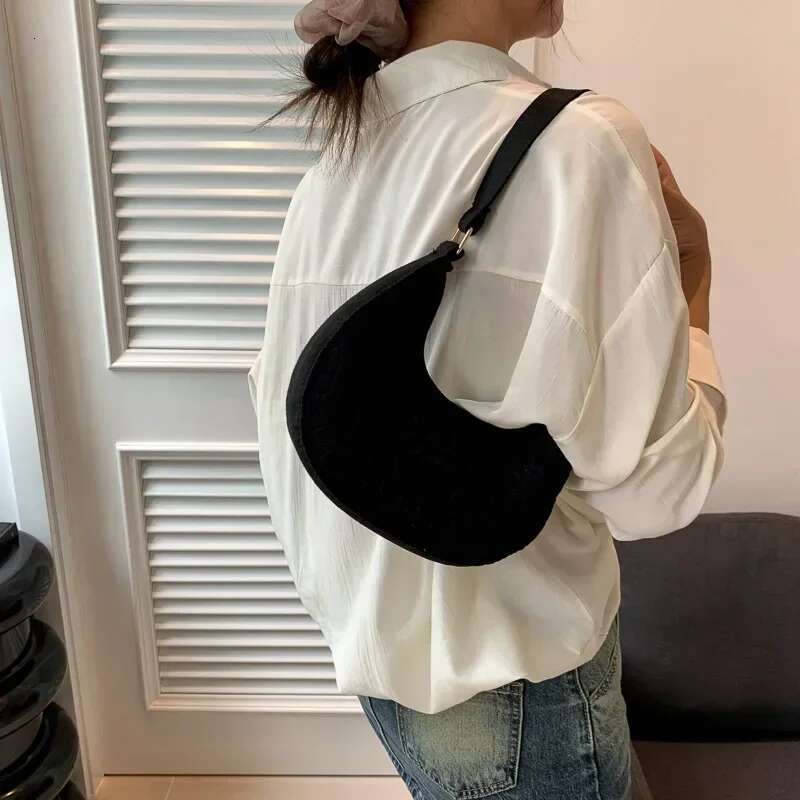 Casual Shoulder Women Felt Stone Pattern Underarm Fashion Exquisite Crescent Saddle Bags Ladies Advanced Popular Bag