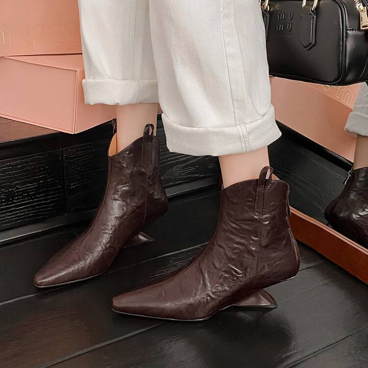 Women's Fashion Boots:Retro Style Martin Boots New Trendy Niche Special Design Versatile,Black/Brown,Free shipping