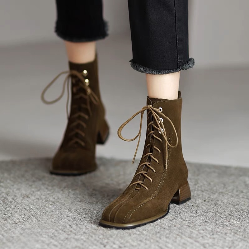 Women Fashion Boots:Lace Up Martin Boots Winter New Trendy Retro Style Versatile Square Toe High Heel,Black/Green,Free shipping