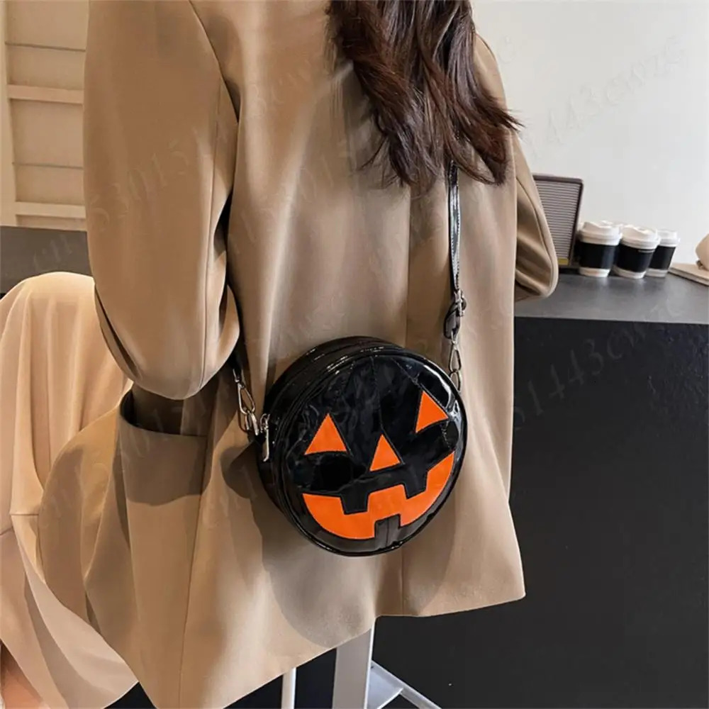 Women Halloween Pumpkin Crossbody Bag PU Leather Fashion Pumpkin Satchel Bag Funny Creative Devil Shoulder Bag Halloween Bag 241025