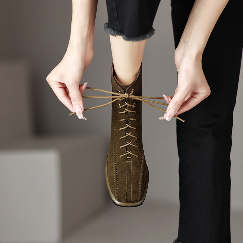 Women Fashion Boots:Lace Up Martin Boots Winter New Trendy Retro Style Versatile Square Toe High Heel,Black/Green,Free shipping