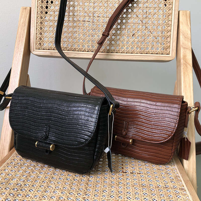 Korean Niche Design Lizard Grain Genuine Leather Messenger Bag Retro Saddle Shoulder Casual Square Purse Female MINI