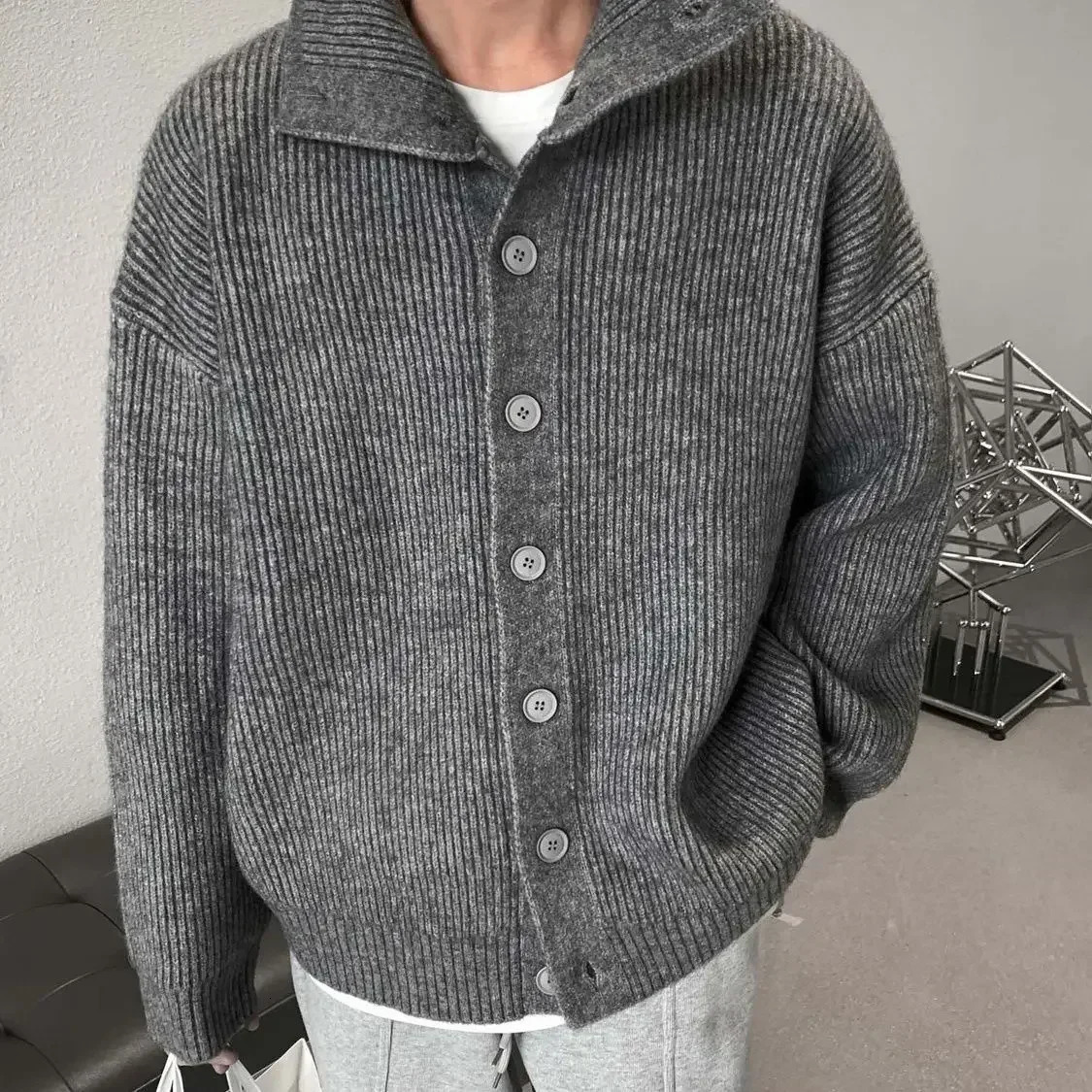 Korean style niche autumn and winter buttoned mens womens knitted sweaters cardigans trendy loose casual sweater coats top 241024
