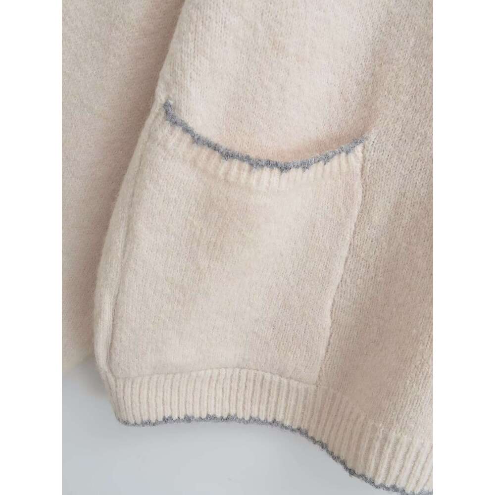TRAFZA Women Fashion Knitted Lapel Pockets E Decoration New 2024 Spring Fall Simple Casual Sweater