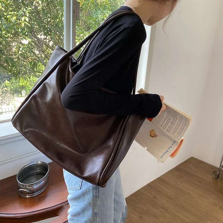 Portable Fashion Bucket Women Tote Large Capacity Soft Pu Leather Shoulder Bag Retro Solid Color Underarm Pouch For Student