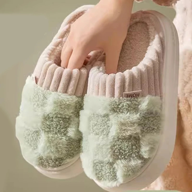Cotton slippers for women spring autumn winter indoor anti slip home warm home winter fur plush couple men 241025