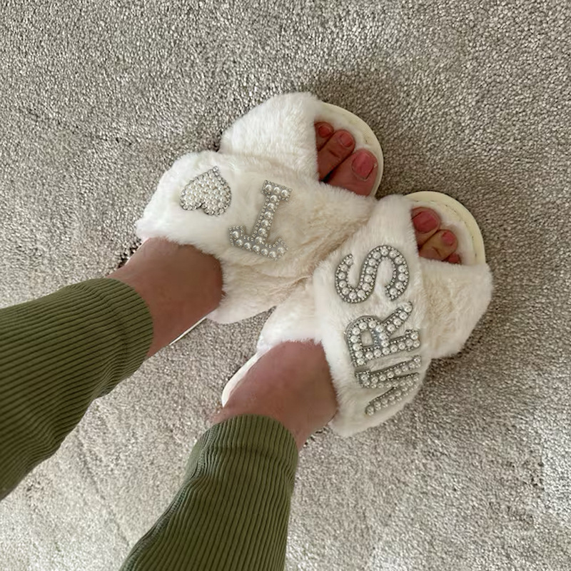 Women Slippers Fur Sequins Sandals Women Comfortable Breathable Flip Flops Slides Slip On Sandals